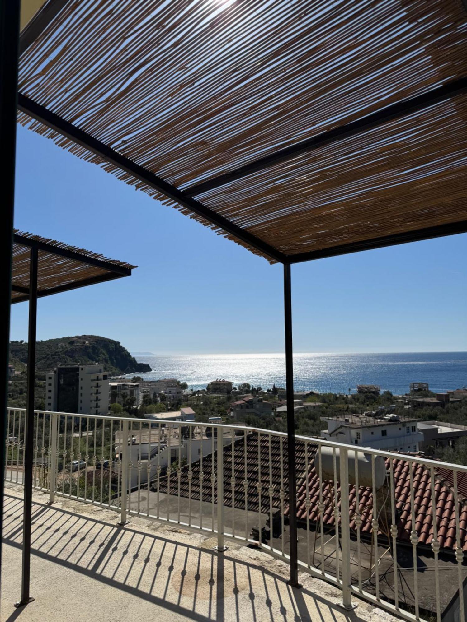 Kalesma Himare Lägenhet Exteriör bild